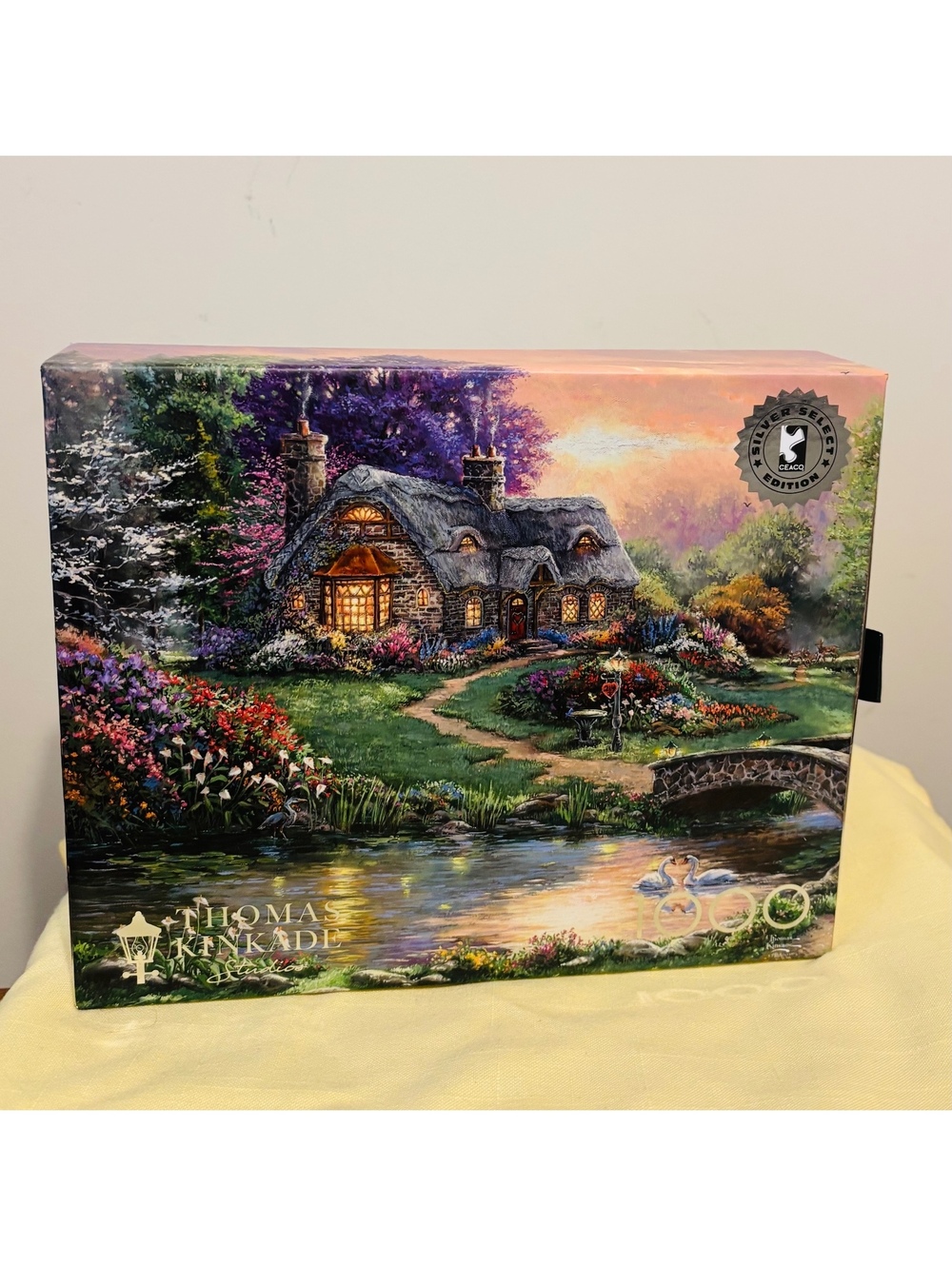 Ceaco Thomas Kinkade Silver Edition Sweetheart Retreat 1000PC Jigsaw Puzzle